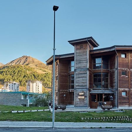Aparthotel Chalet Weal Colle Colle Sestriere Exterior foto