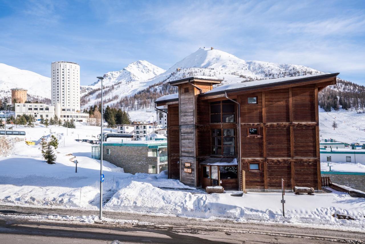 Chalet Weal Colle Colle Sestriere Exterior foto